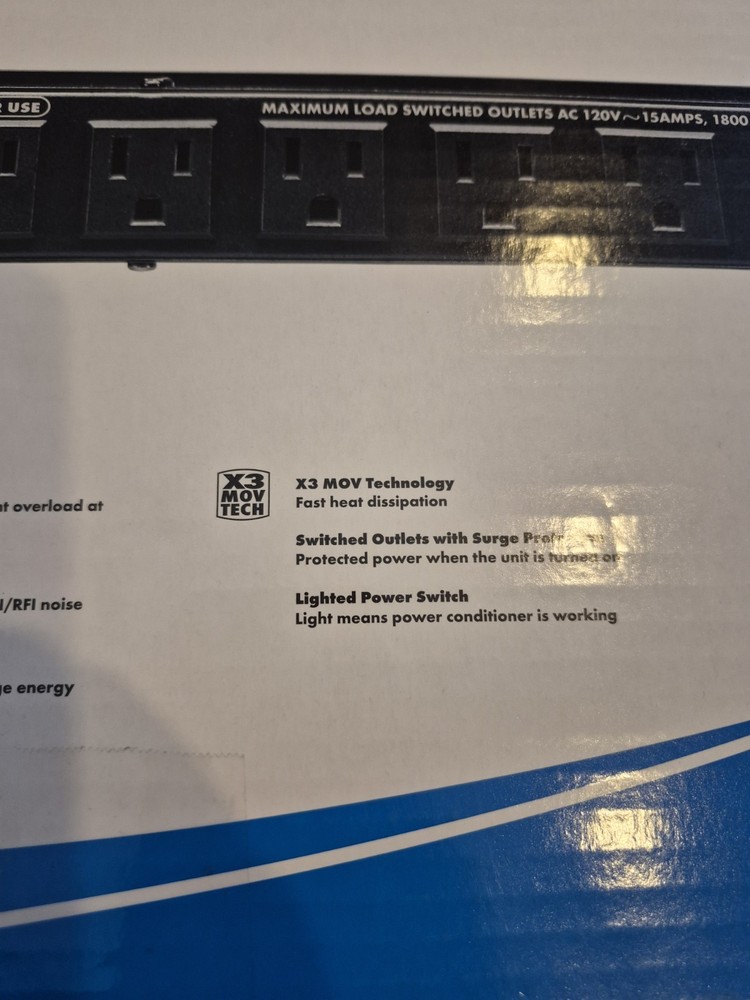 NEW Livewire PC900 Power Conditioning Distribution System 9 Outlets