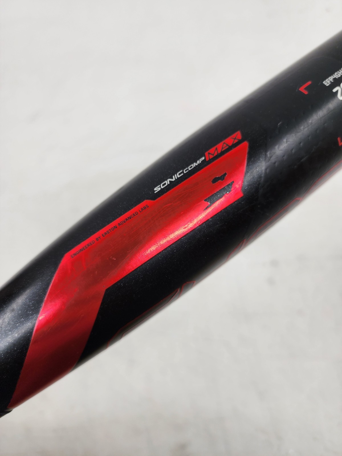 Easton Ghost Advanced -11 29/18 Fastpitch Softball Bat Black/Red EFP4GHAD11