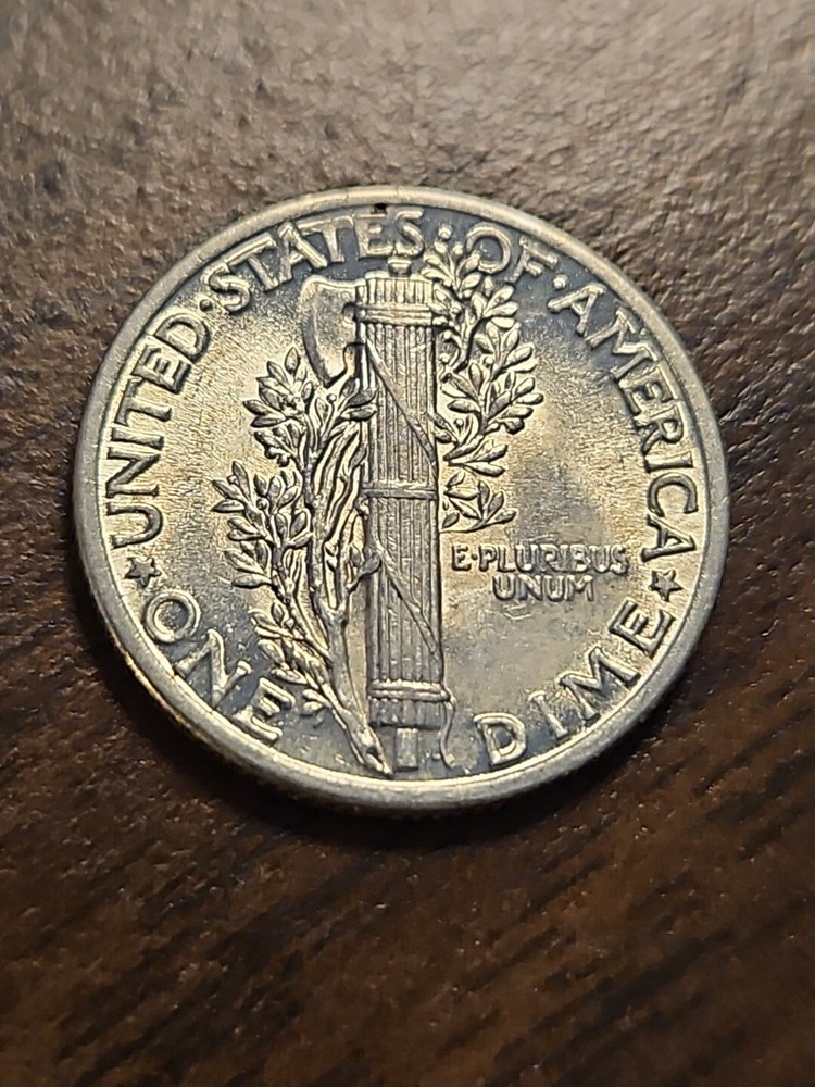 1935 Silver Mercury Dime BU