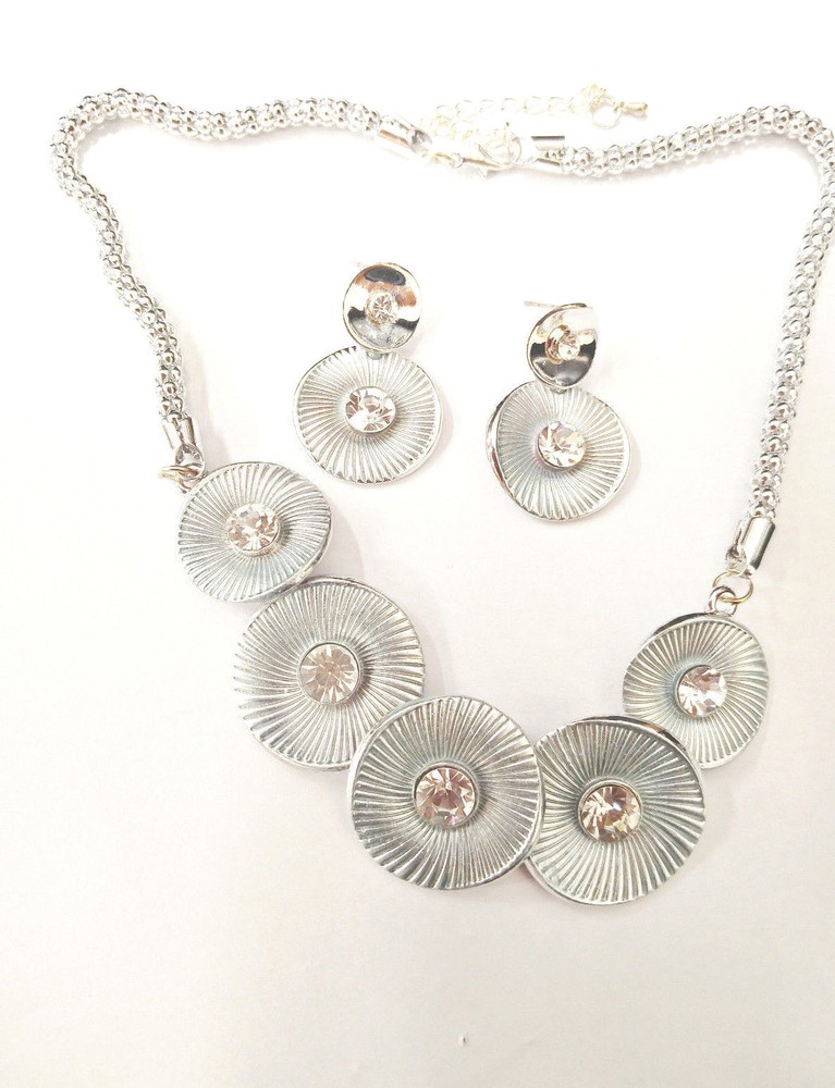 Charming Silver Plated Clear Crystal Disc Shape Chain Bib Statement Necklace Set
