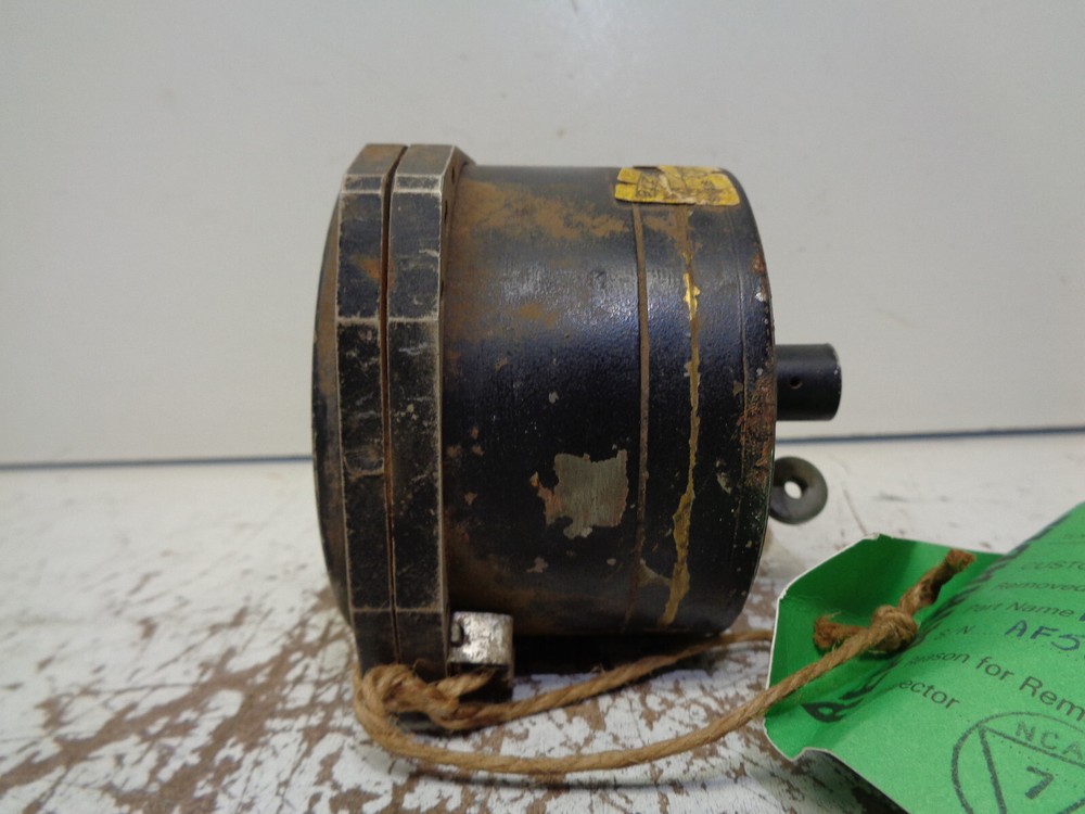 LEWIS ENGINEERING AIRCRAFT MJ-4 TEMPERATURE INDICATOR 172B2