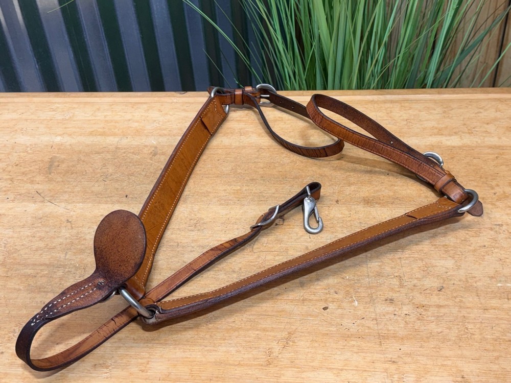 Light Oil Leather Western Breast Collar 4 Saddle