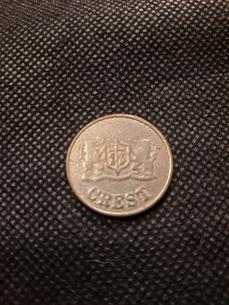 CREST TOKEN! e6671UXX