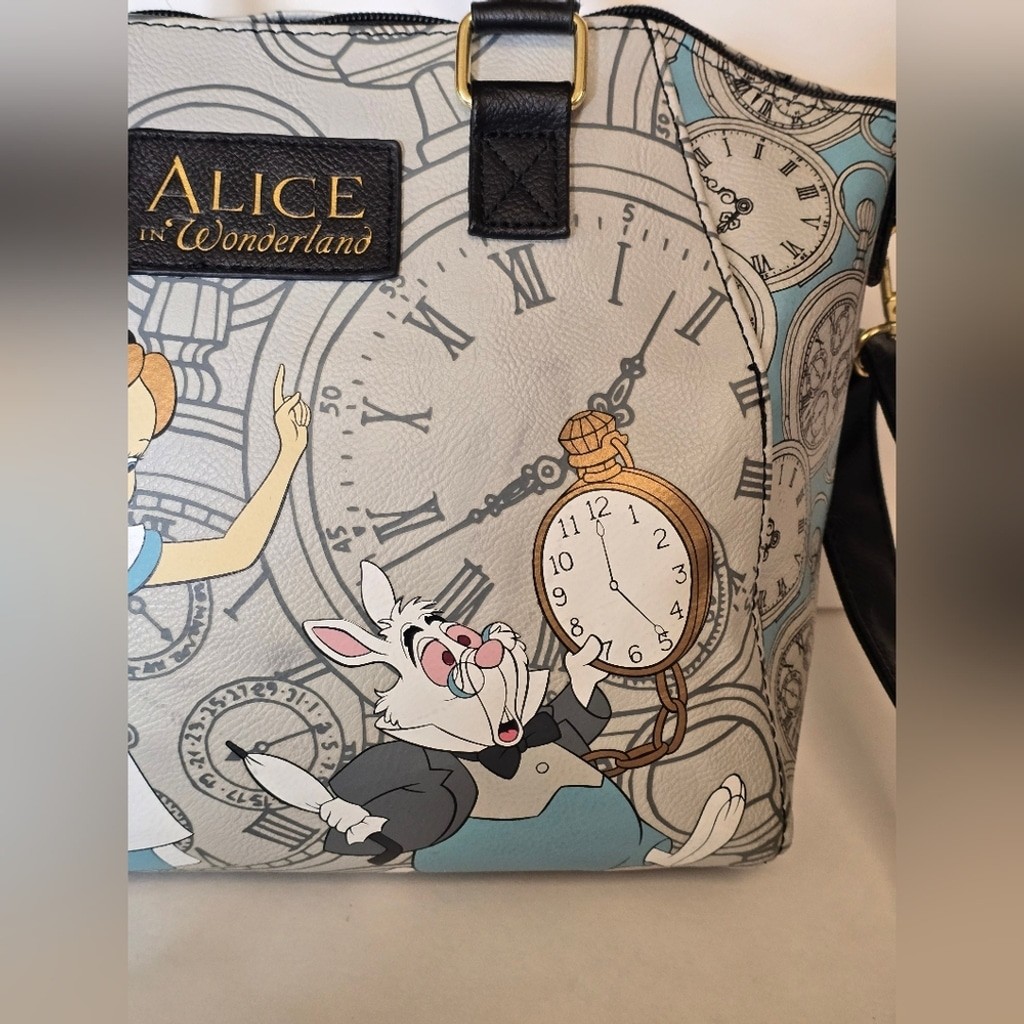 Rare Loungefly Alice in Wonderland Rabbit Hole Satchel