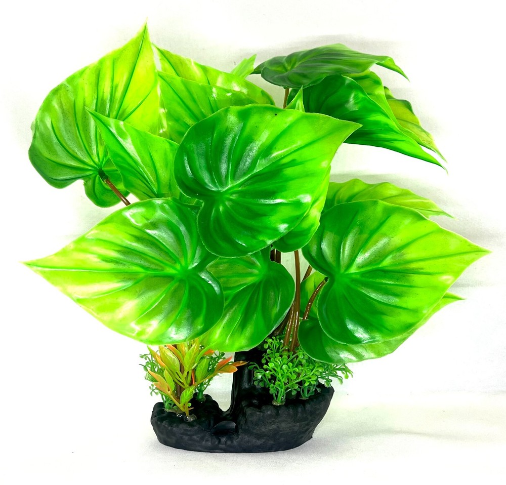24 Pack Aquarium Artificial Plants - Various Sizes