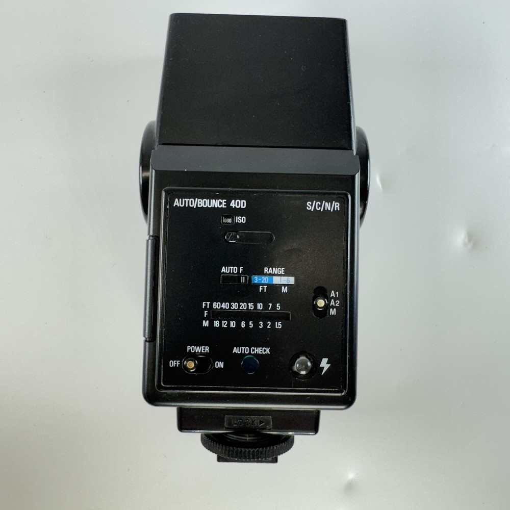 Vivitar AUTO/BOUNCE 40D DEDICATED Shoe Mount Camera Flash