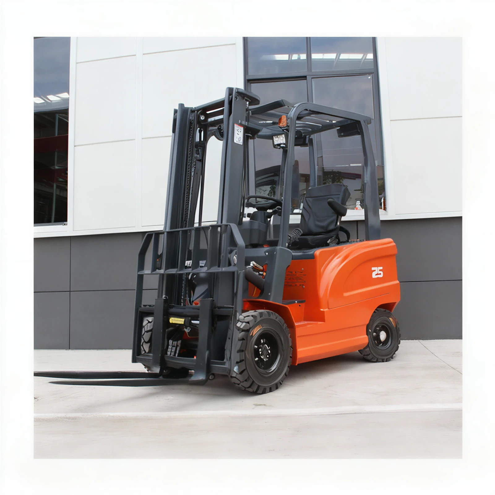2.5Ton 5500lbs Electric Forklift W/60V 70Ah Charger Lead-acid battery Solid Tire