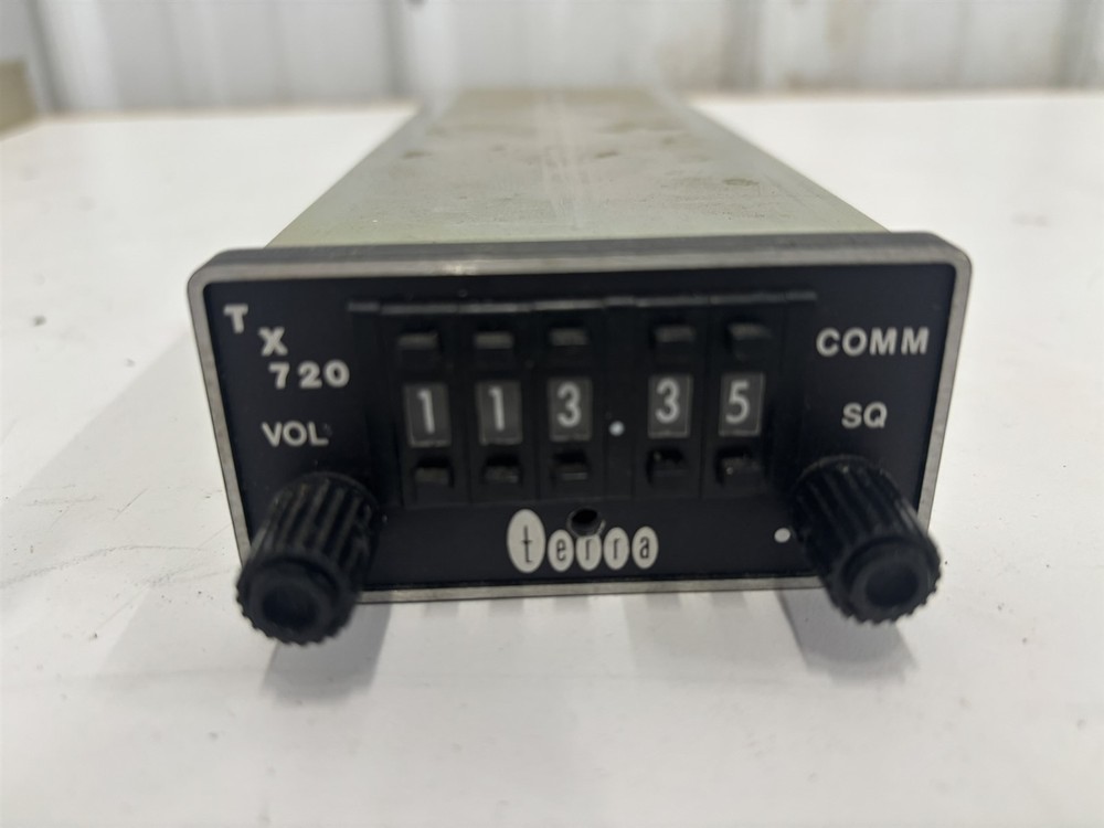 Airplane Aircraft Terra TX-720 Transceiver NAV Comm Com Communication Radio