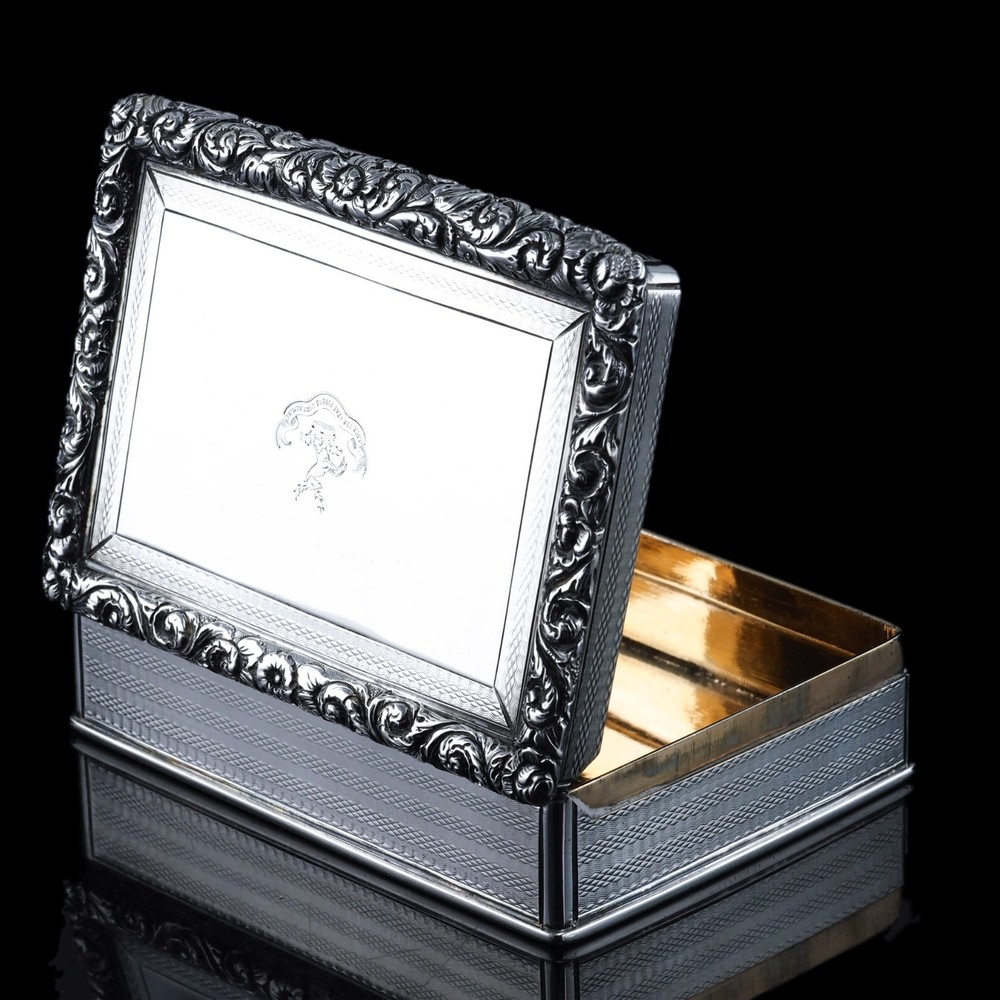 Antique Georgian Solid Silver Large Table Snuff Box - Joseph Willmore 1832
