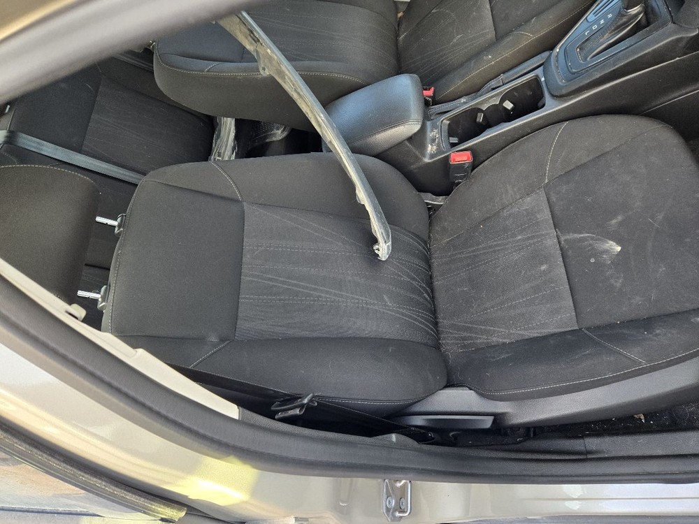 2015-2018 Ford Focus Front 4.2" Display Screen