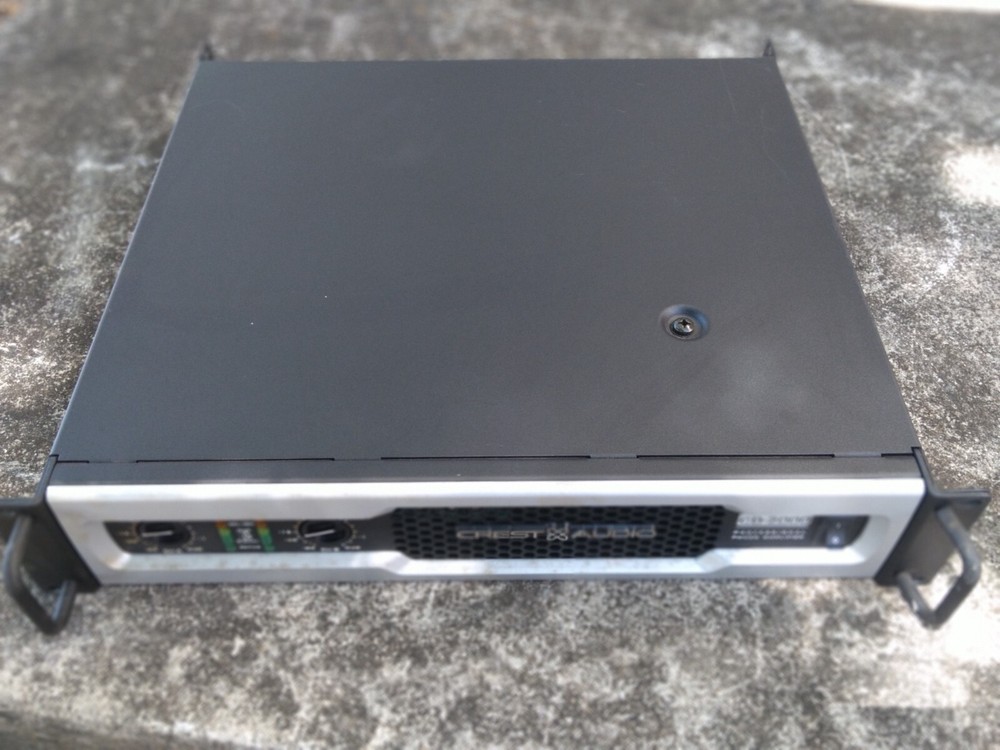 Crest Audio CD 2000 Professional Power Amplifier (2000 Watts)