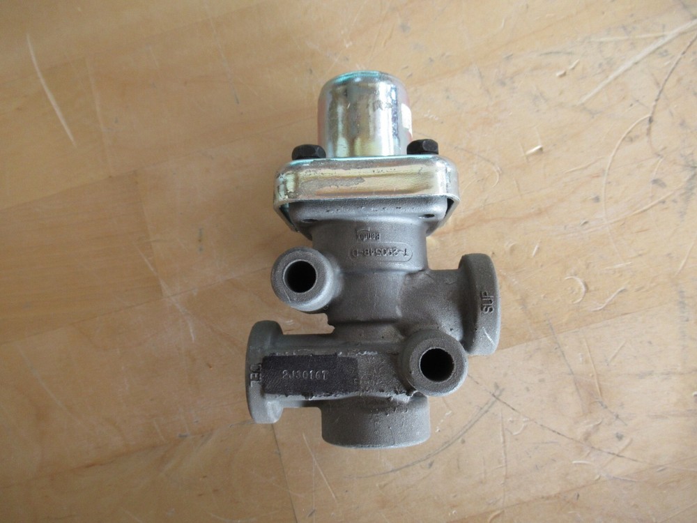 BENDIX 288323 - PR-4 Pressure Protection Valve