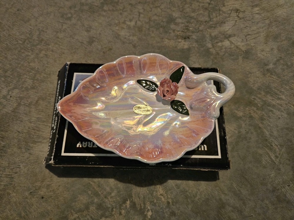 Vintage Luster Earthware Leaf Tray