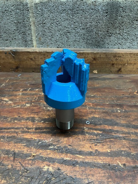 Well Drilling Carbide Drag Bit 3" Diameter with 1-1/4" NPT Threads