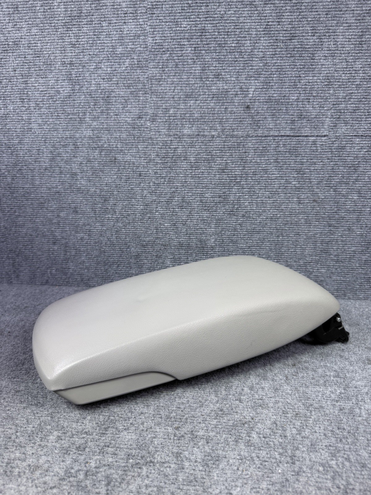 2007-2011 Toyota Camry Center Console Gray Leather Armrest Lid Assembly OEM