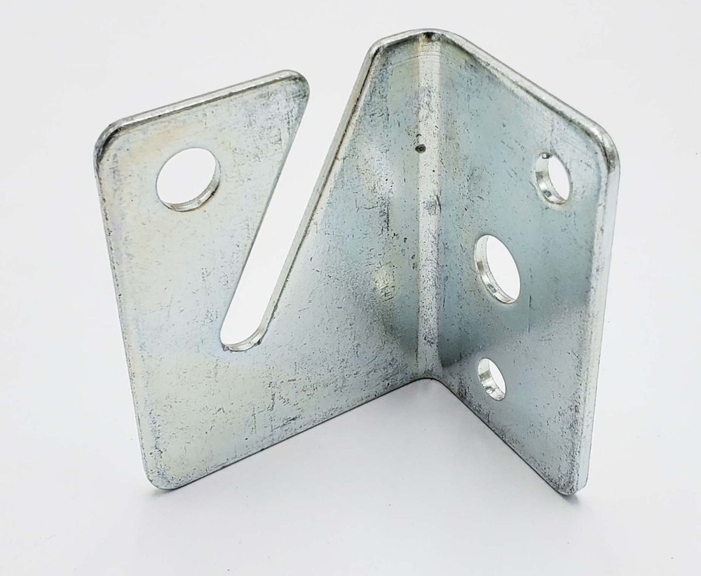 Wall Mount Chain Keeper Chains 1/4"