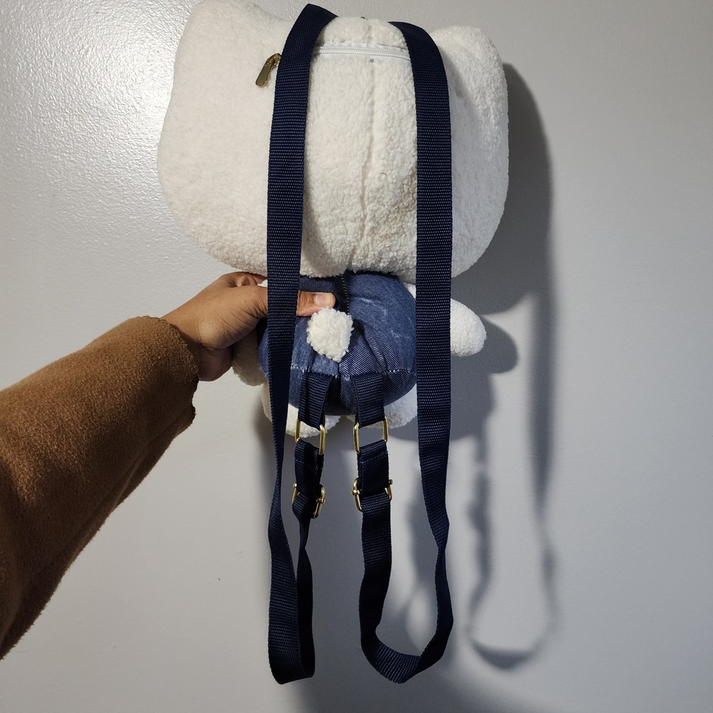 Hello Kitty Sherpa Figural Plush Backpack 14" White