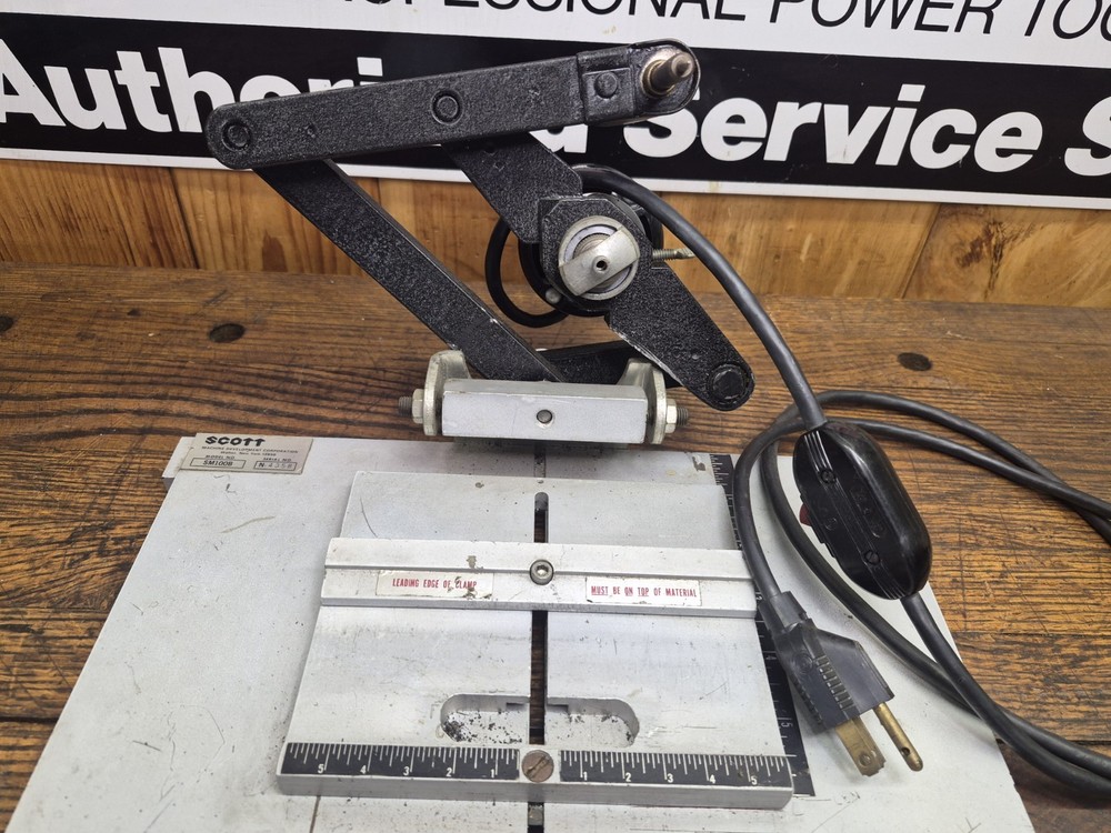 Scott SM100B Pantagraph Engraving Machine