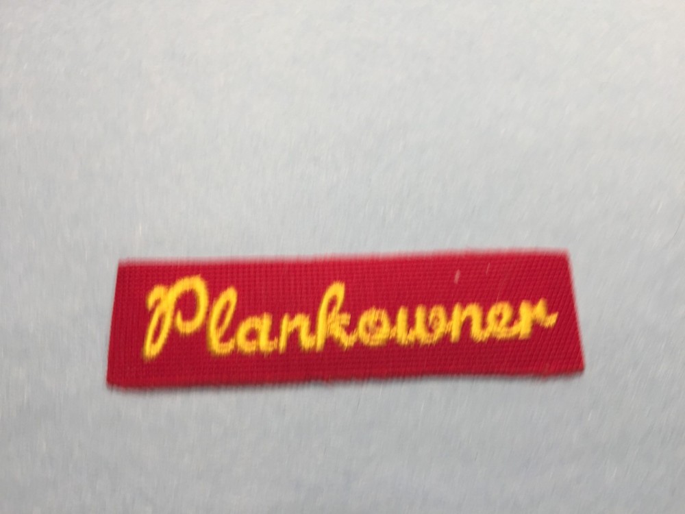 US Navy -Plankowner cloth patch (Yellow/Red)