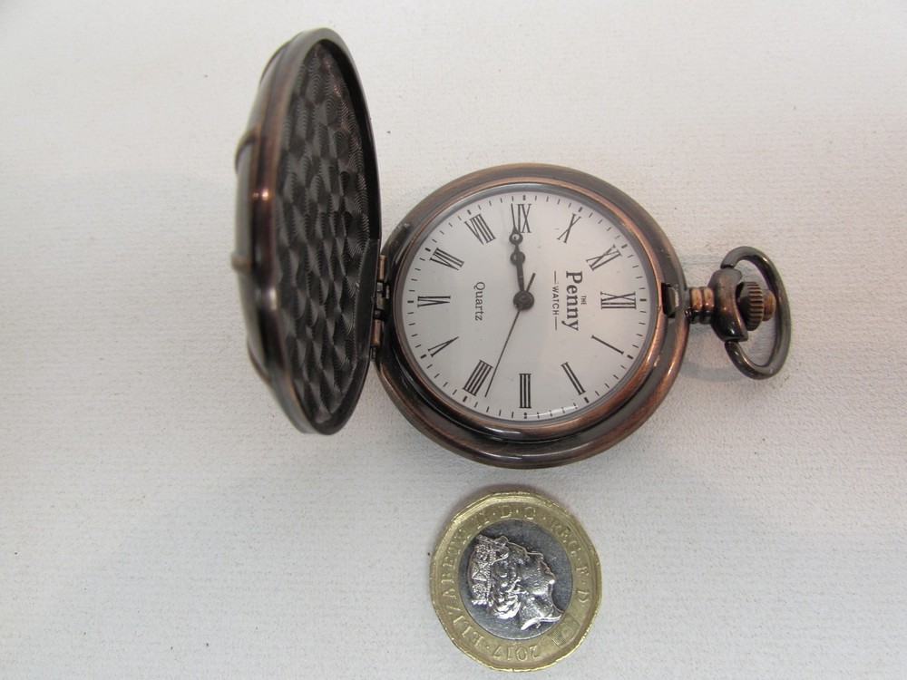 (ref288CC) The Penny Quartz Pocket Watch Needs Battery