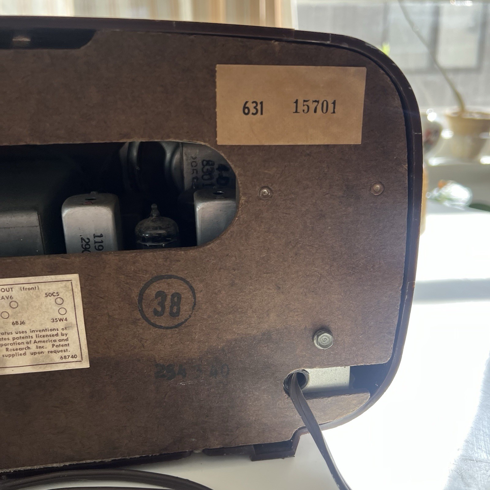 Vintage Packard Bell Model 631 Tube Radio Brown Bakelite AM