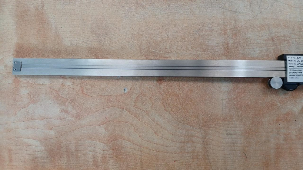 MITUTOYO CD-30AX Digital Caliper 0-300mm Absolute Encoder Japan Precision Tool