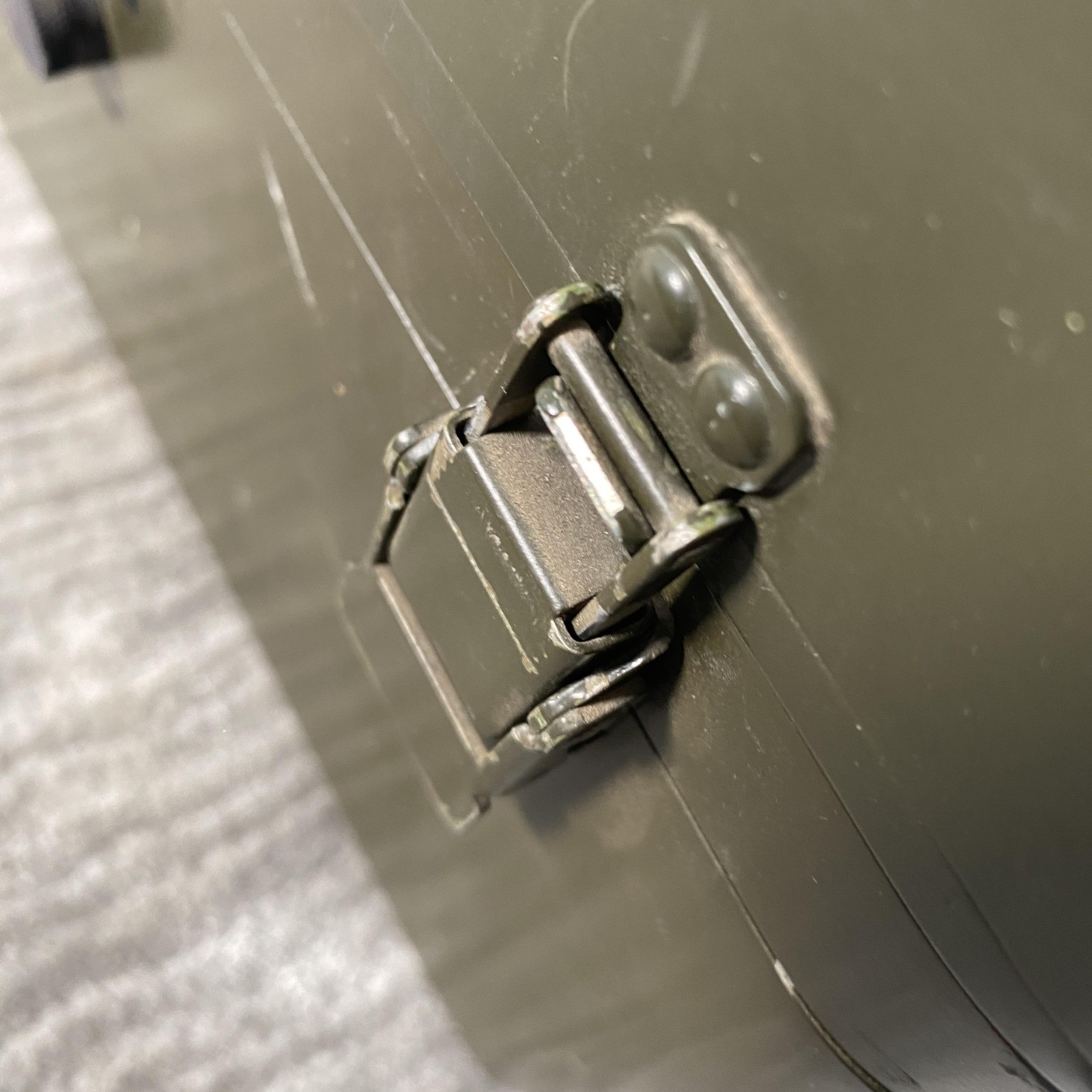 Vintage Zero Manufacturing Military Pressure Equalizer Transit Case 1974 OD