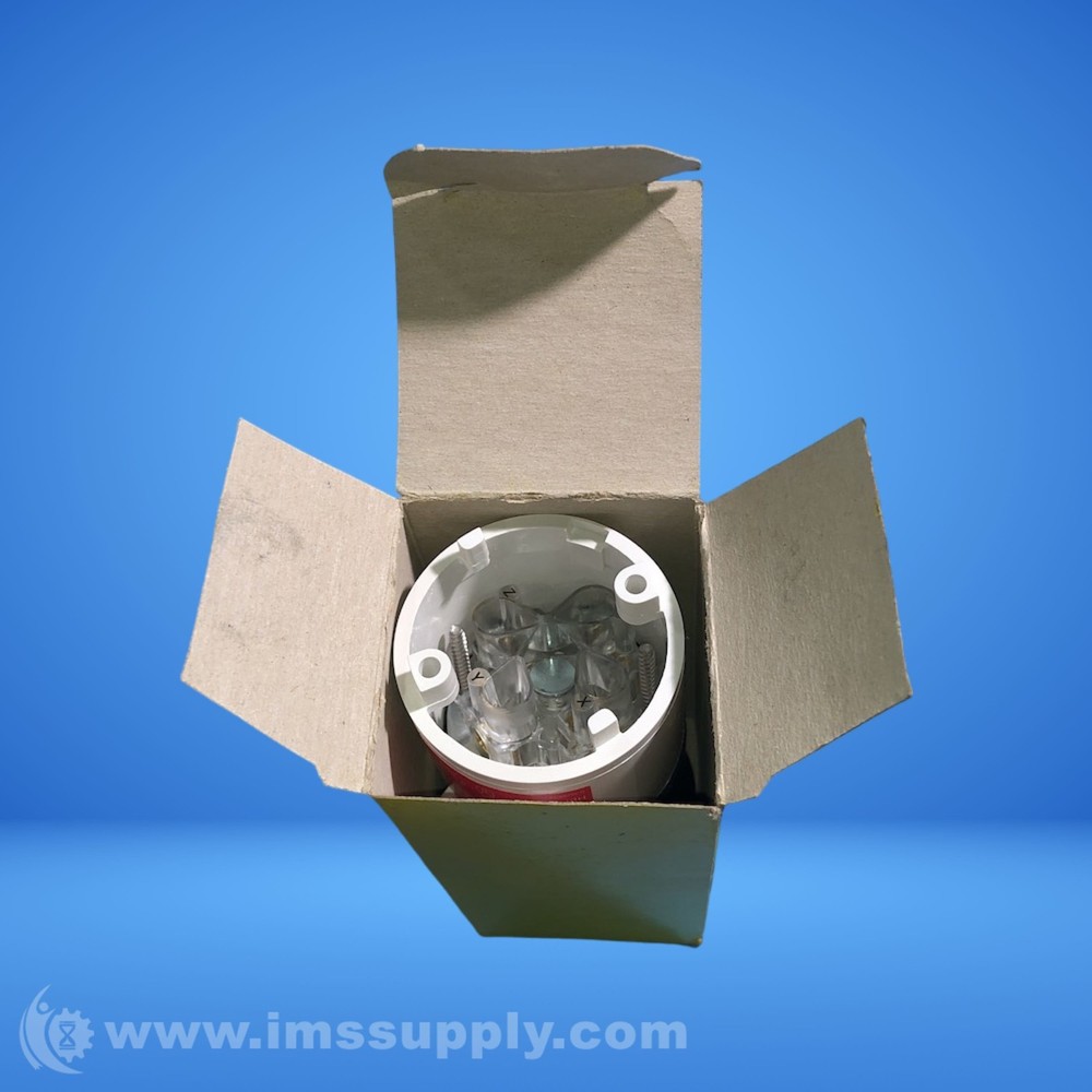 Hubbell HBL2731S 30A 480V 3P4W Locking Plug FNOB