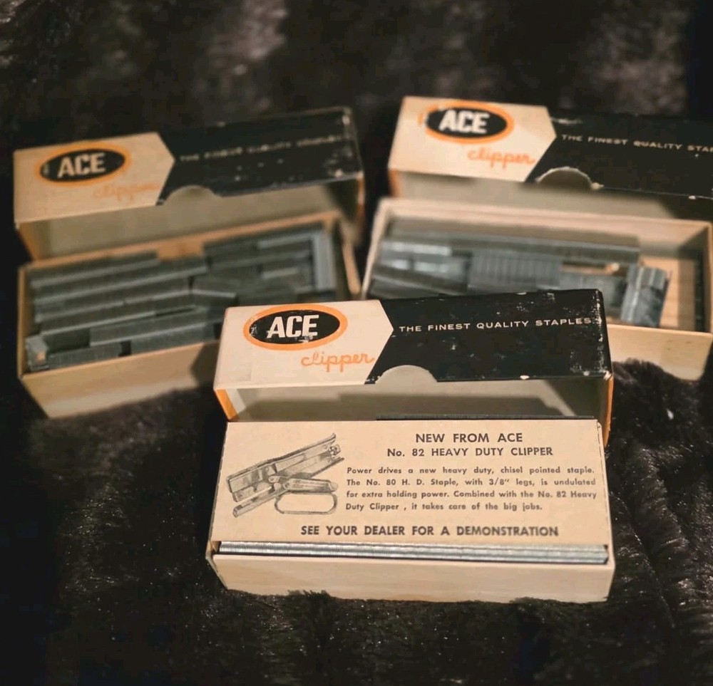 VTG. ACE Clipper Chisel Point #700 Undulated Staples # Three Boxes. 1 Full...