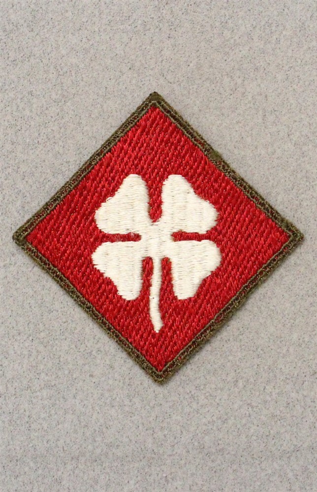 Army patch 5718: 4th Army - German made w/OD border