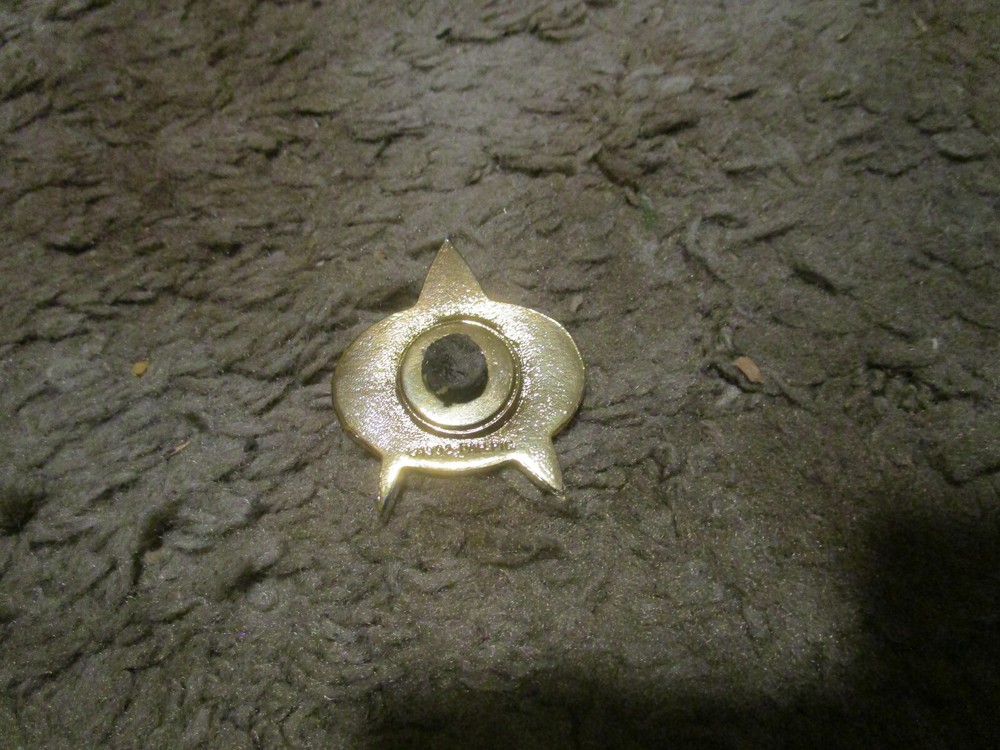 Star Trek 1992 magnetic pin