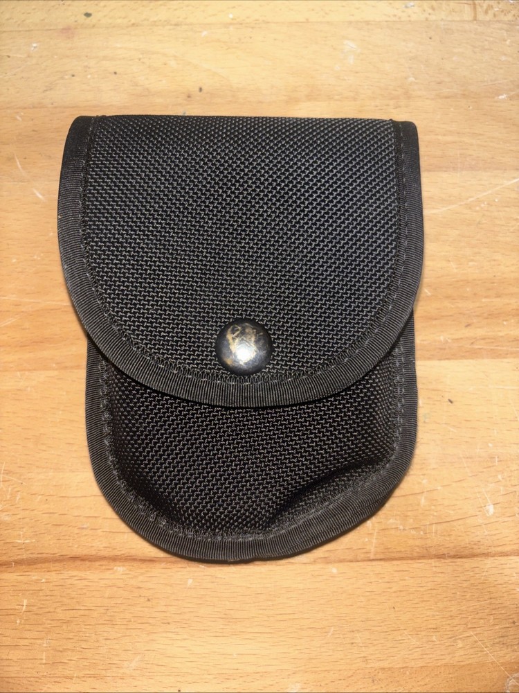 Don Hume Nylon Handcuff Case