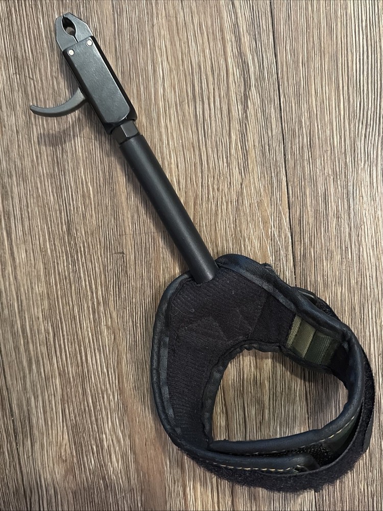 Archery Wrist Strap Index Trigger Finger Bow Hunting String Release Aid