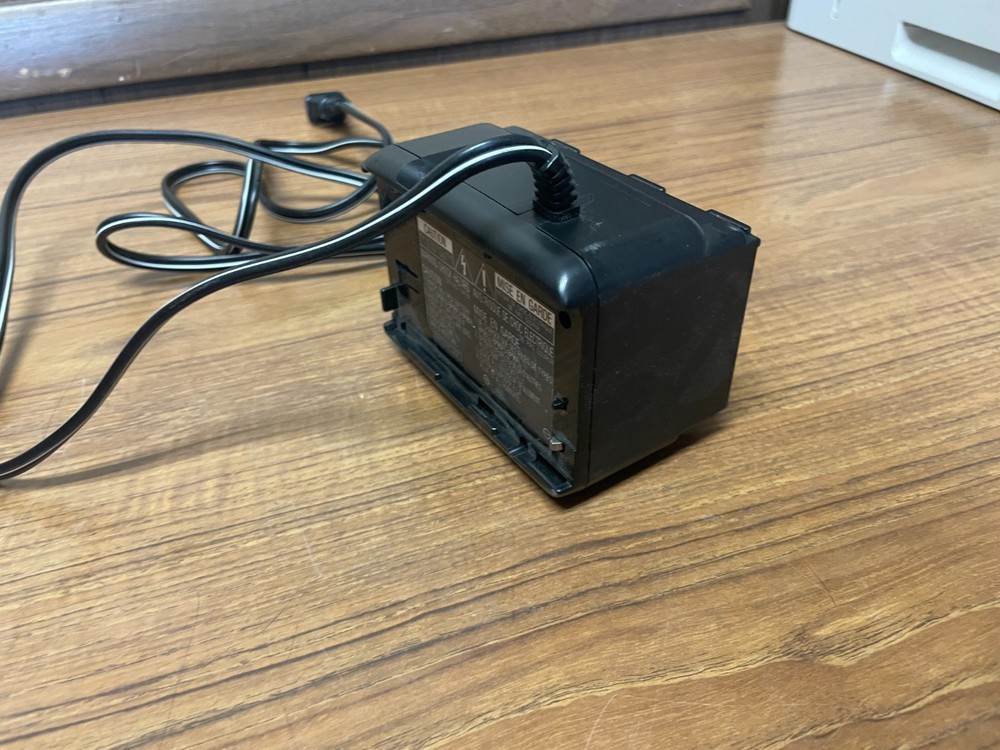 RCA Camera Power Supply CPS09 *