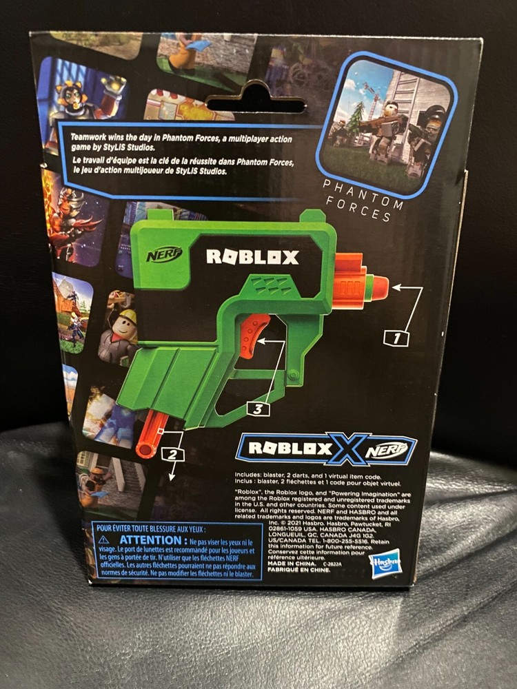 NERF Roblox Phantom Forces: Boxy Buster Dart Blaster, Pull-Down Priming 2 Darts