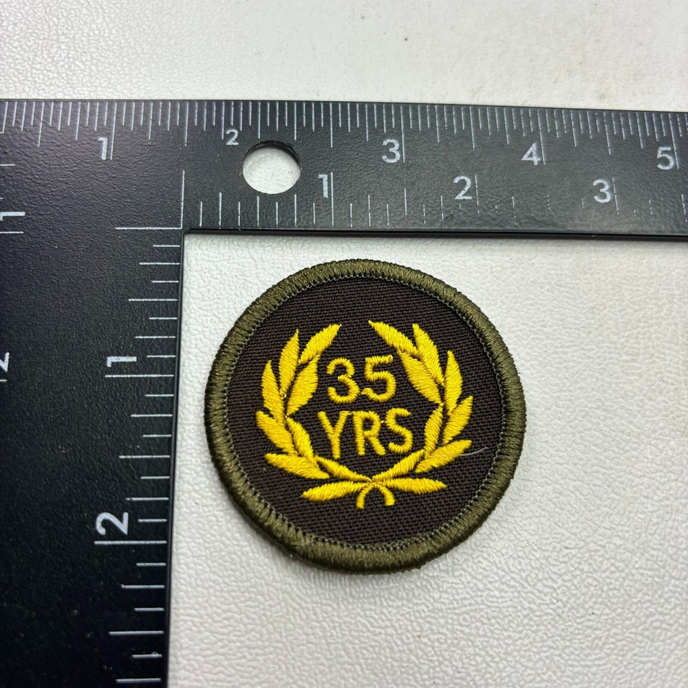 United States Army (?) 35 YEAR Patch 42S