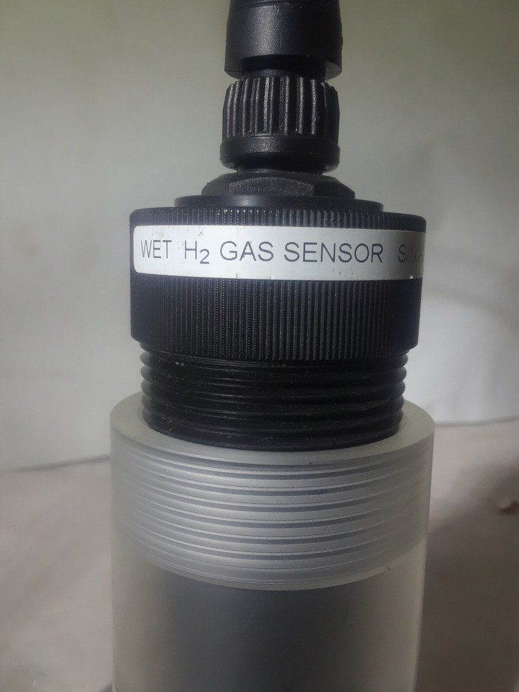 Wet Hydrogen Gas Sensor w/25' Cable & Transmitter In Appleton Explosion Proof