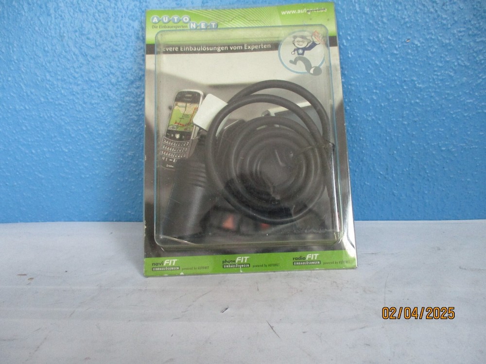 Brodit car DIN socket 945008 for retrofitting, with open cable ends (KBE28)