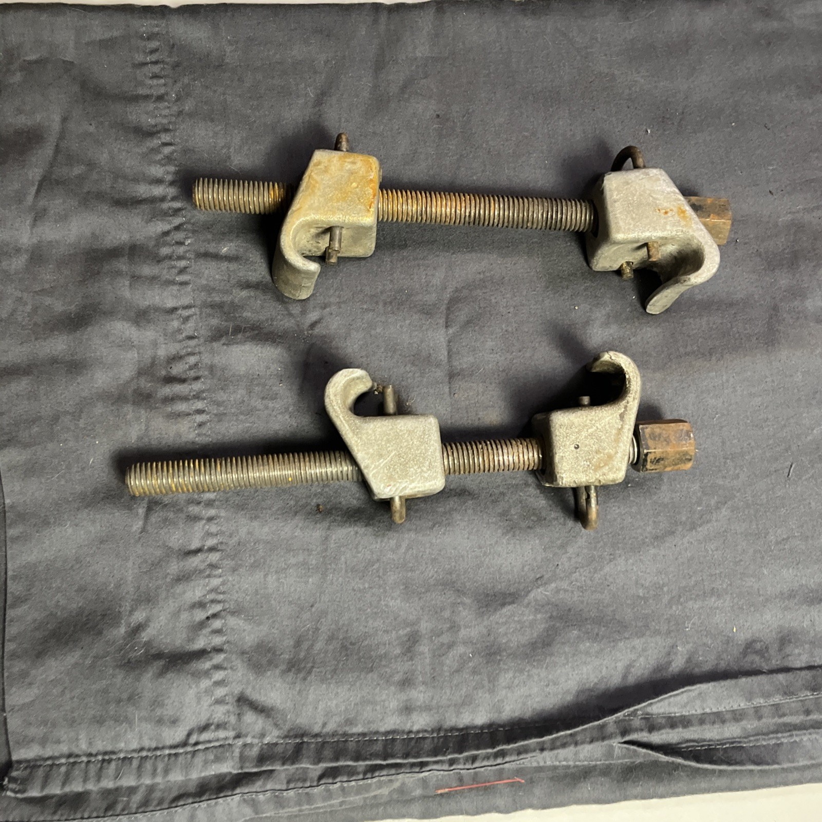 2PC Coil Spring Strut Compressor Shock Clamp Remover