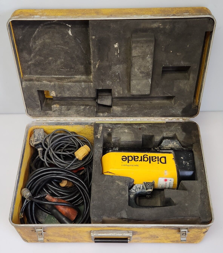 Spectra-Physics Laserplane Dialgrade Model 1150 Pipe Laser, Case, AS-IS Untested