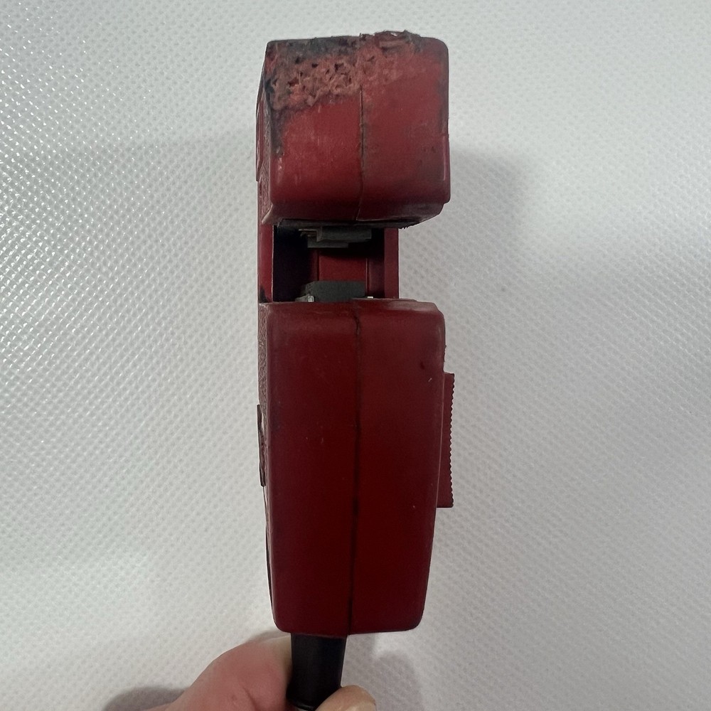 Snap On MT1261A - Tach/Advanced Digital Timing Light W/ Case UNTESTED