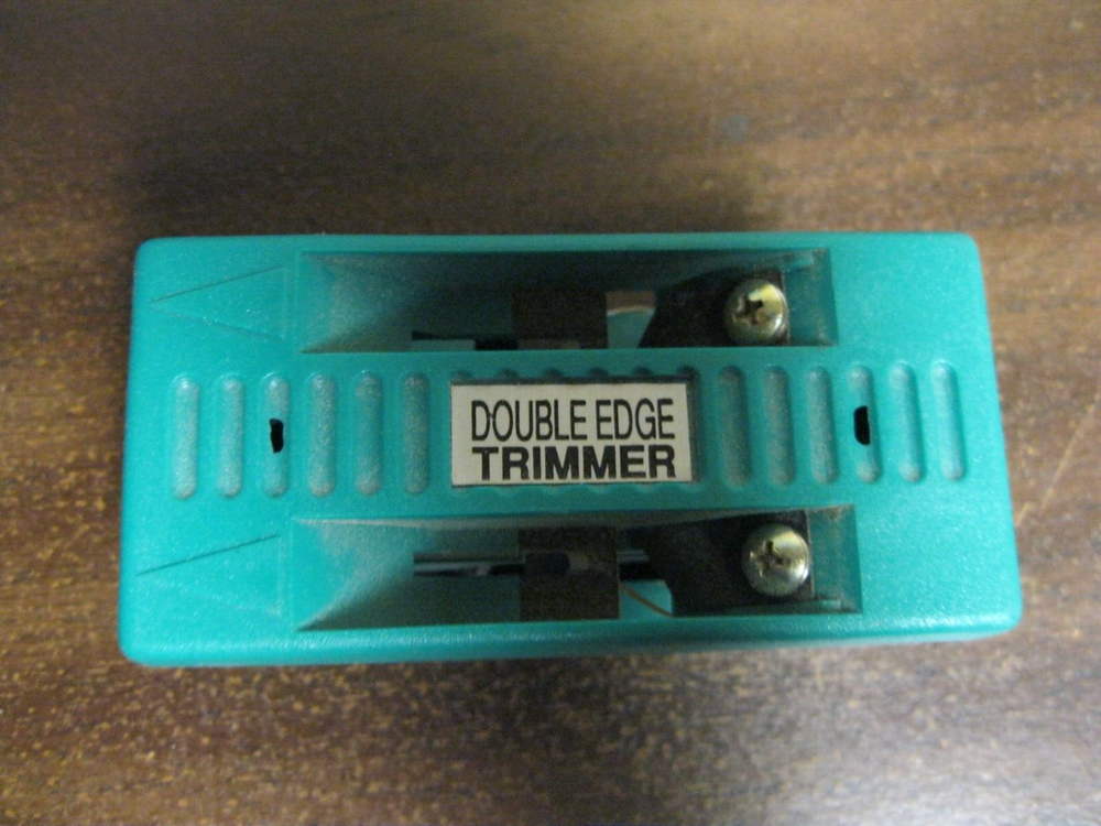 Double edge trimmer w/ Tungsten Carbide Blades used