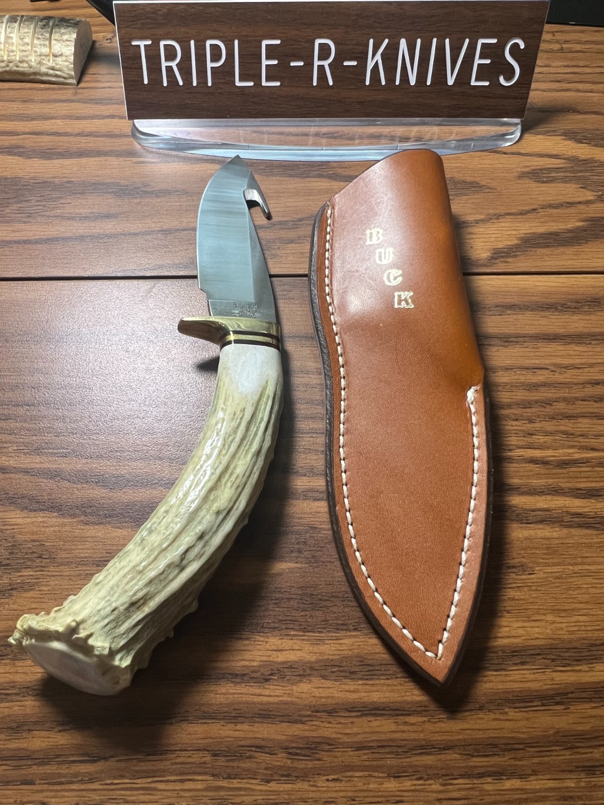 Leroy Remer Customized Buck 691 Vanguard with Gut Hook