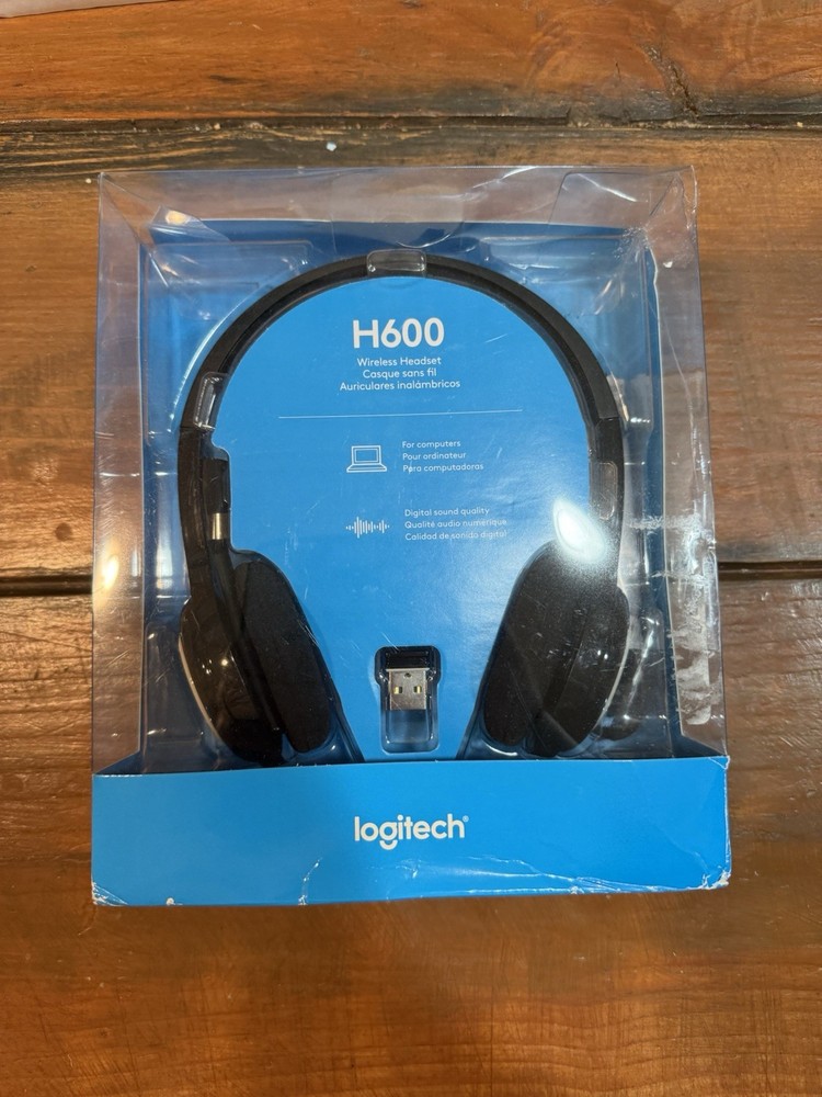 Logitech H600 Wireless headphones