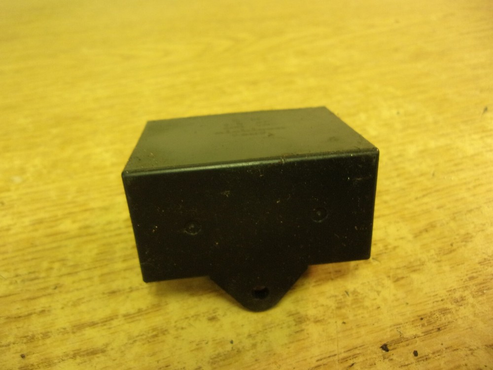 Nichicon 9642 600Vac