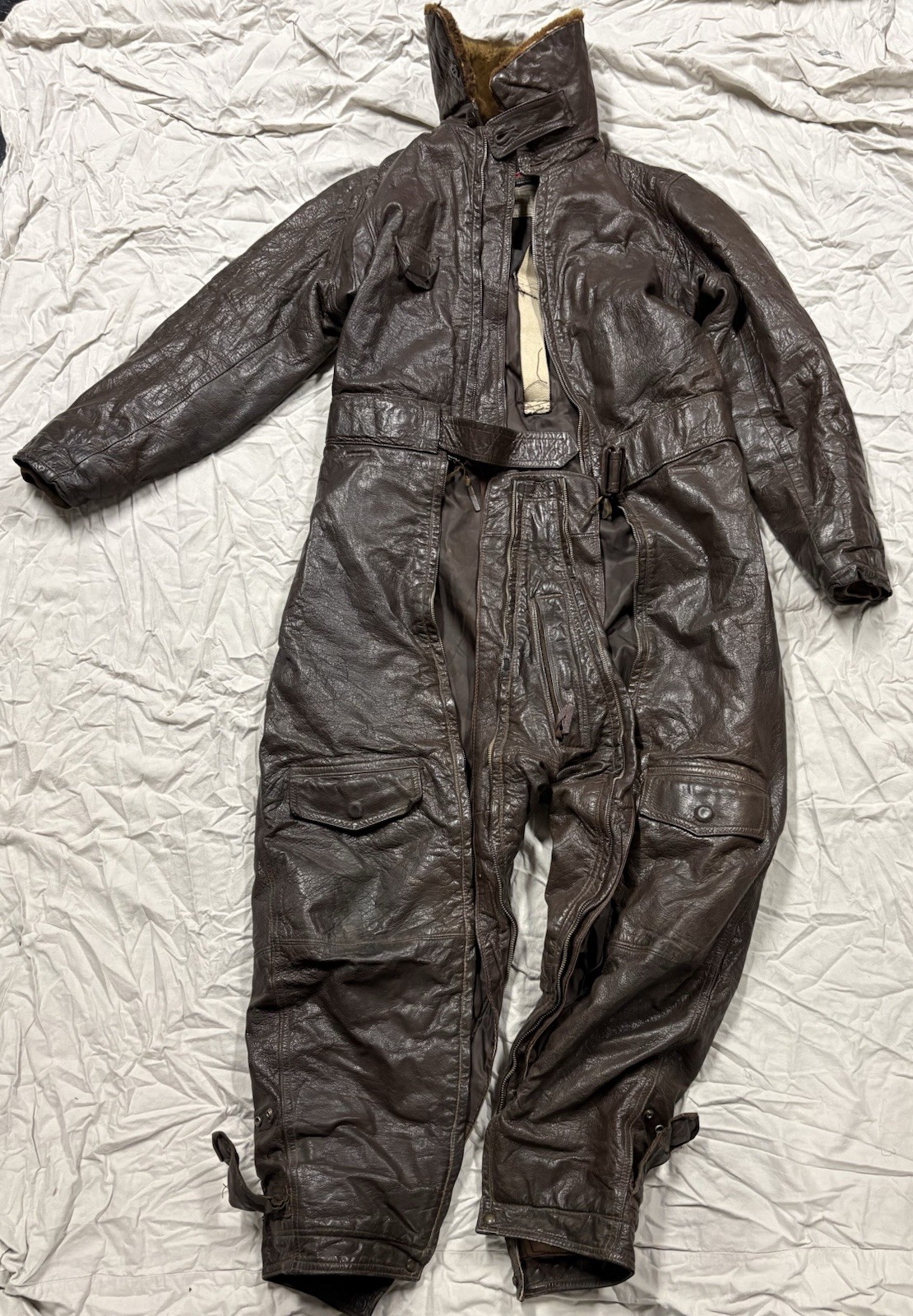 WWII US Navy Colvinex CFN-24 Leather Electrically Heated Flight Suit Size 40