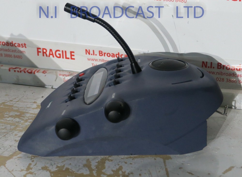 1x  Trilogy Mercury intercom talkback panel  fully working Model 700-41-00 