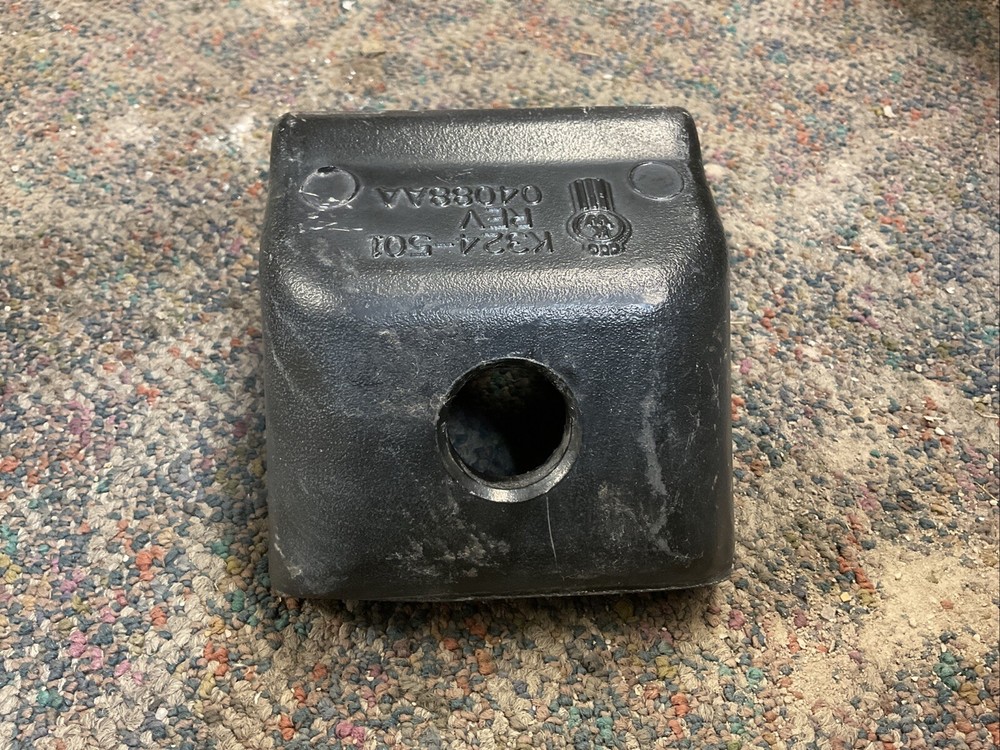 K324-501 Kenworth shock brackets