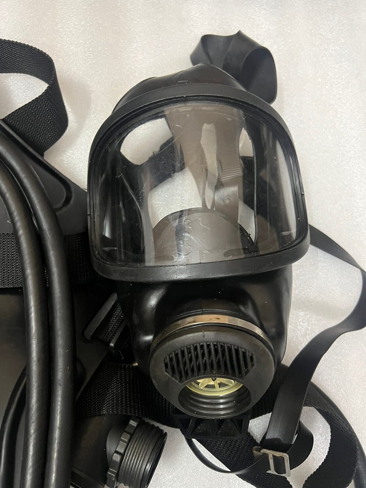 MSA BD COMPACT SELF CONTAINED BREATHING APPRATUS SCBA