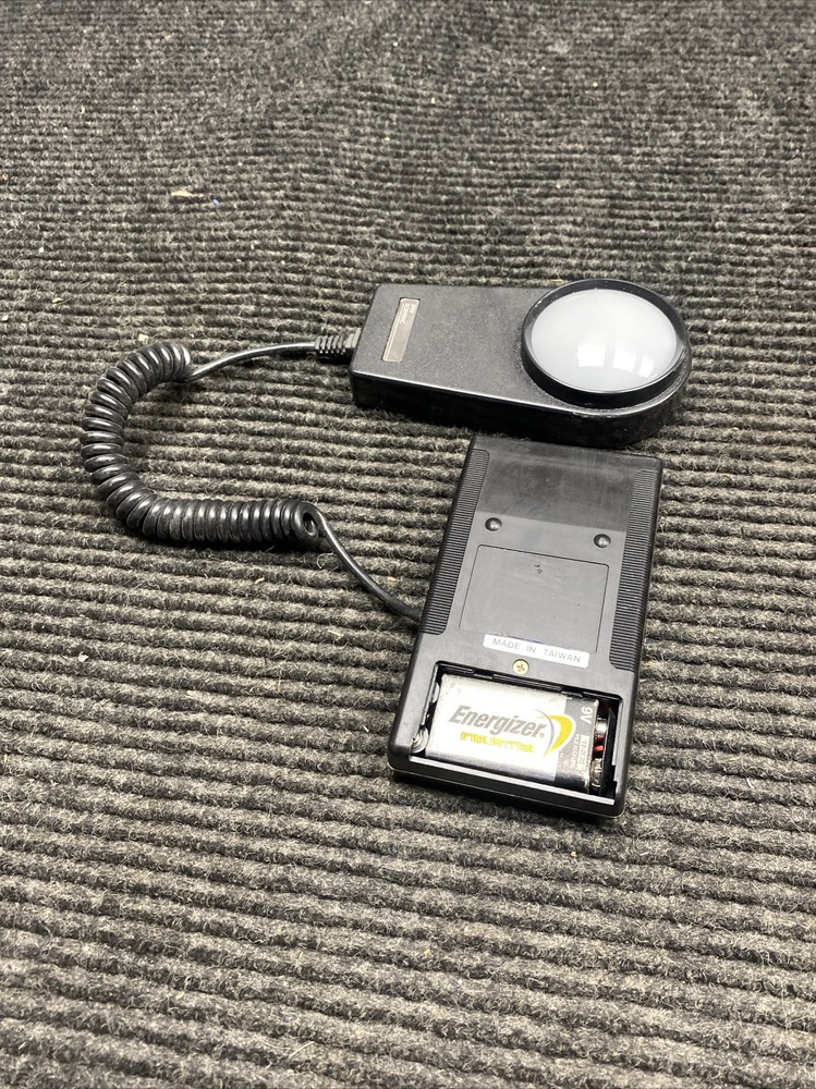 Used SPER SCIENTIFIC Light Meter 840021, No Batteries